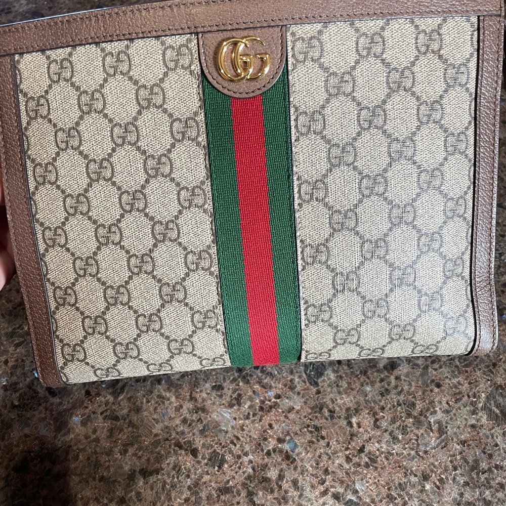 Gucci clutch